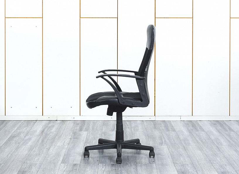 Офисное кресло руководителя   Ткань Черный   (КРТЧ-24044)